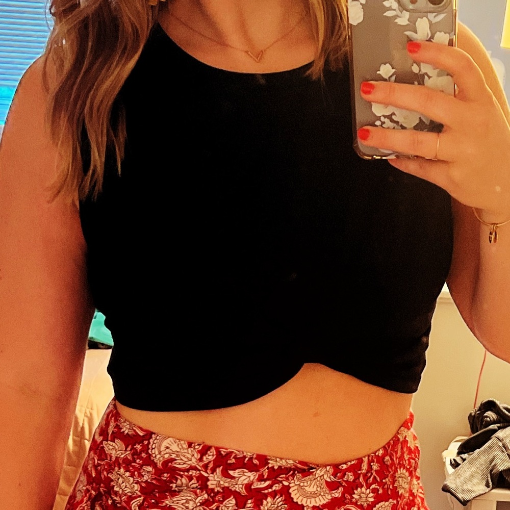 Zara Crop Top Tank - Picture 6 of 7